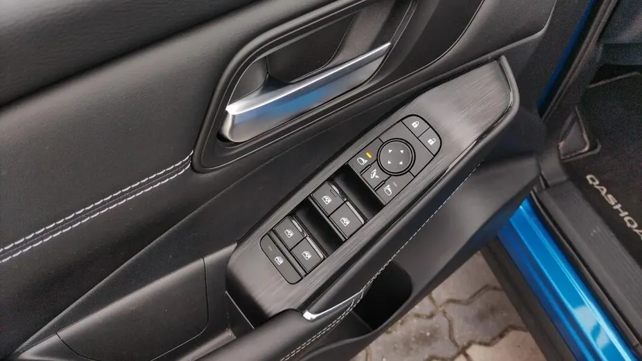 NISSAN Qashqai Qashqai 1.3 DIG-T mHEV N-Connecta Xtronic