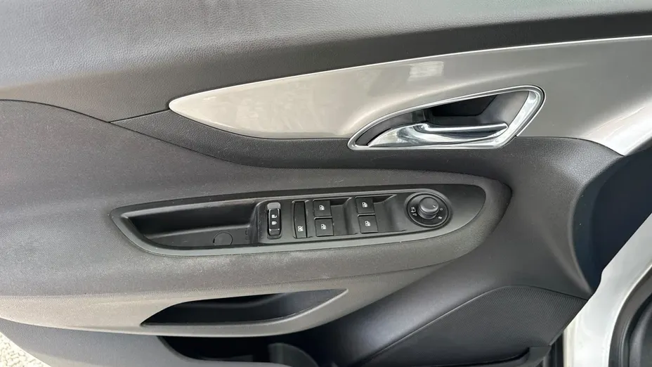 OPEL Mokka -