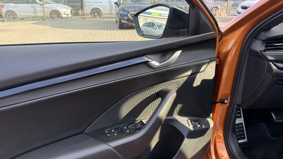 SKODA Octavia Octavia 2.0 TDI Sportline DSG