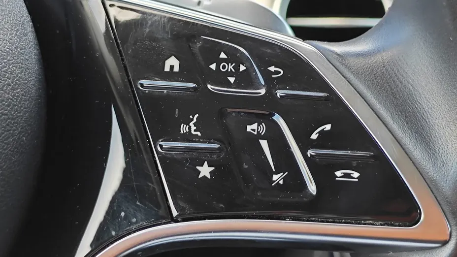 MERCEDES-BENZ E Klasa E 220 d 4-Matic Avantgarde