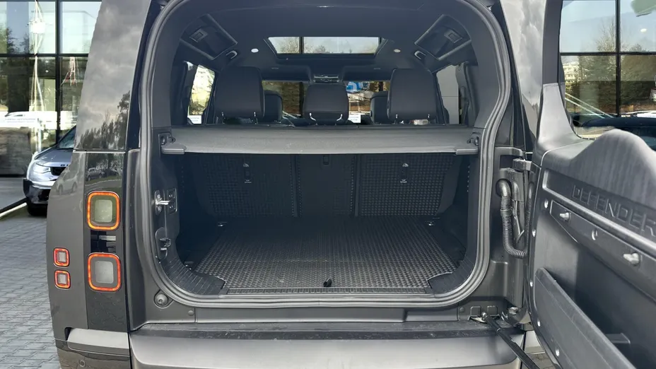 LAND ROVER Defender Defender 110 3.0 D250 mHEV X-Dynamic HSE