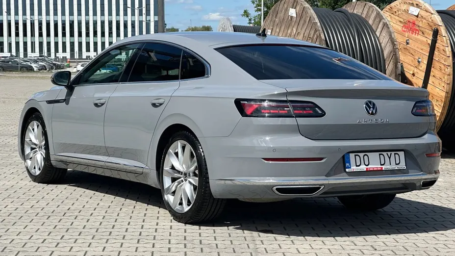VOLKSWAGEN Arteon -