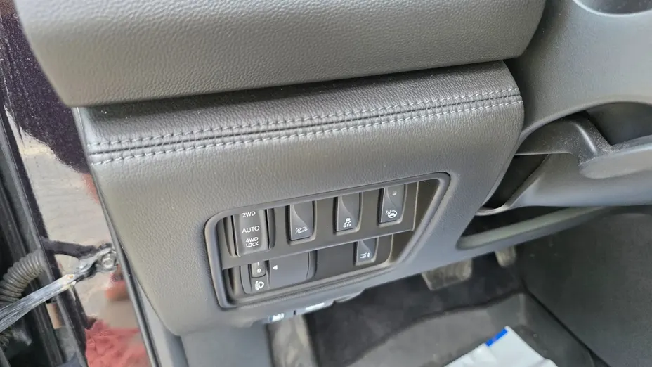 RENAULT Koleos -