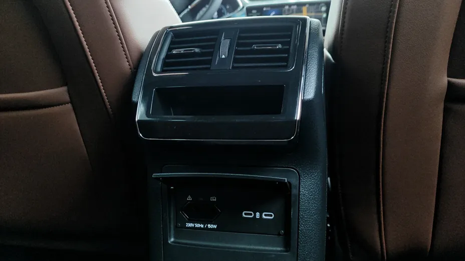 SKODA Superb Superb 2.0 TDI SCR L&K DSG