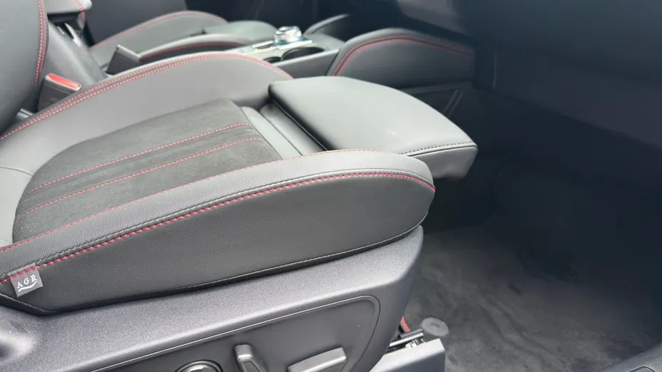 FORD Kuga Kuga 2.5P PHEV FWD ST-Line X eCVT Nowy