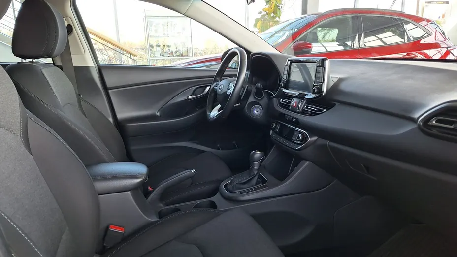 HYUNDAI i30 i30 1.5 T-GDI 48V Comfort DCT