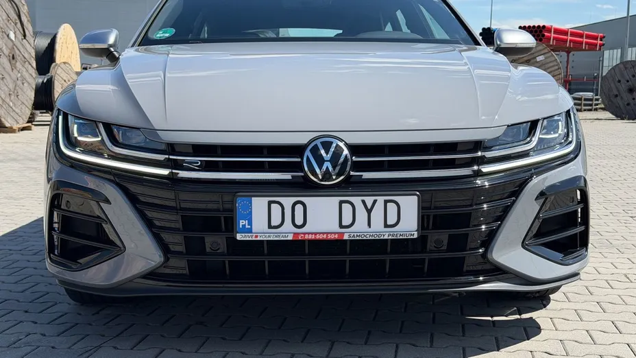 VOLKSWAGEN Arteon Arteon 2.0 TSI 4Motion R DSG