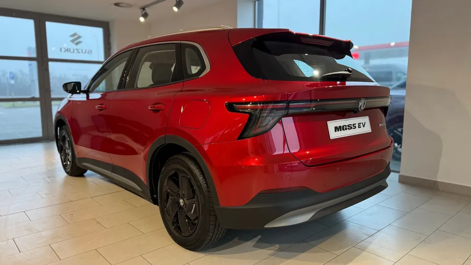 MG MGS5 MGS5 49kWh Standard Range RWD Excite Nowy