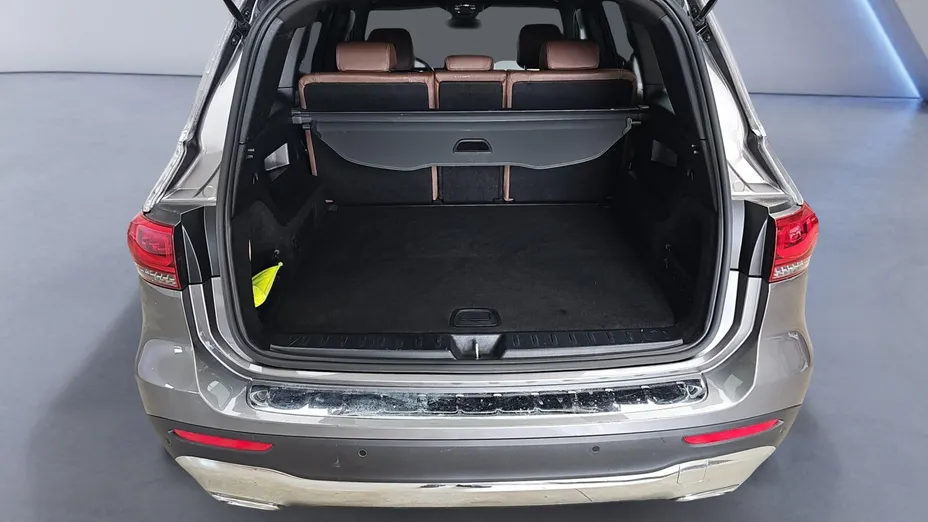 MERCEDES-BENZ GLB GLB 200 d 8G-DCT