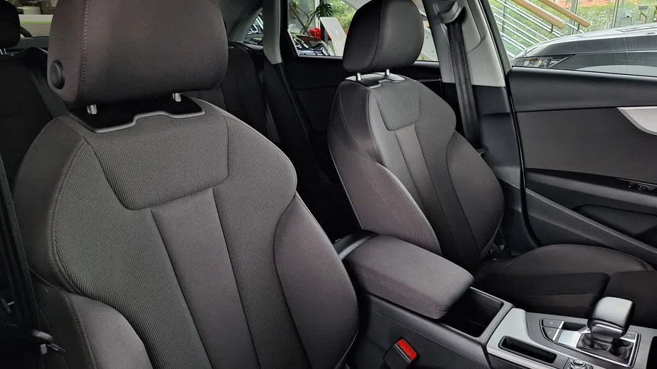 AUDI A4 A4 35 TFSI mHEV S tronic