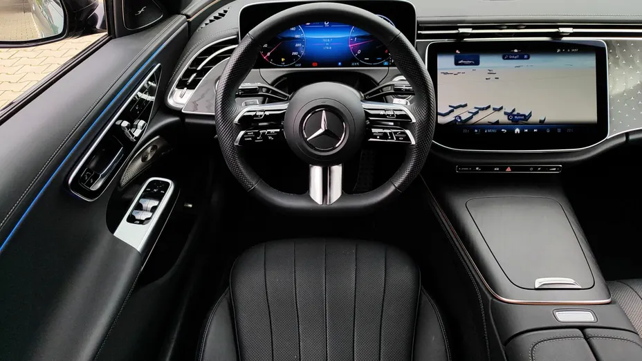 MERCEDES-BENZ E Klasa E 220 d mHEV Exclusive 9G-Tronic