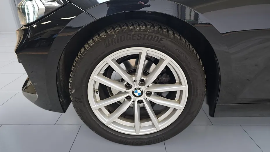 BMW Seria 3 318d mHEV aut