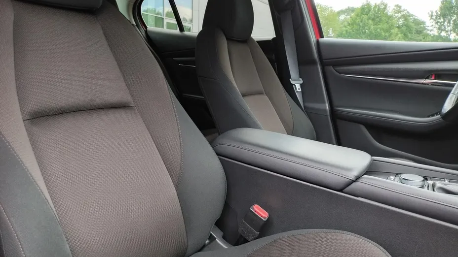 MAZDA 3 3 2.0 mHEV Kanjo aut