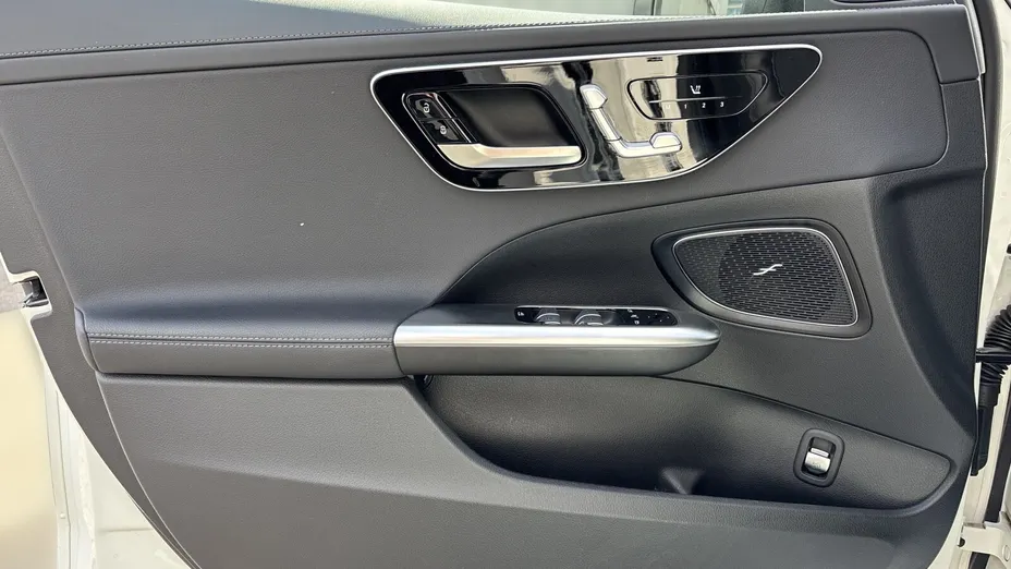 MERCEDES-BENZ C Klasa C 220 d mHEV 4-Matic AMG