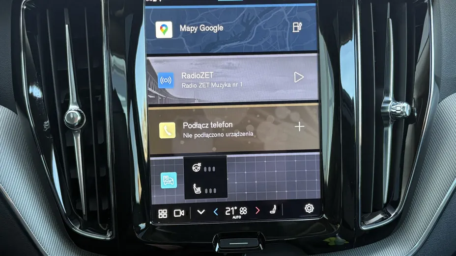 VOLVO XC60 XC60 T6 Plug-In Hybrid AWD Plus Dark aut