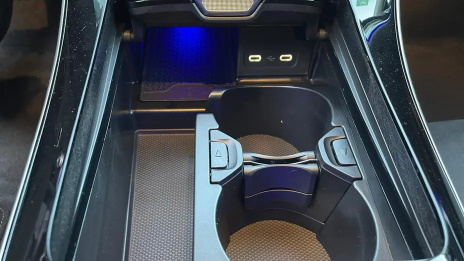 MERCEDES-BENZ C Klasa C 300 e PHEV 4-Matic AMG Nowy