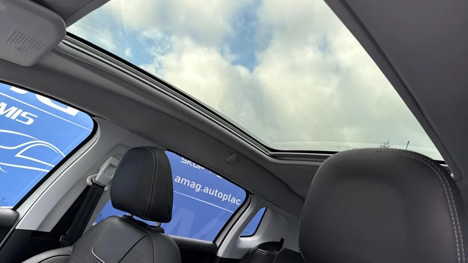 PEUGEOT 2008 -