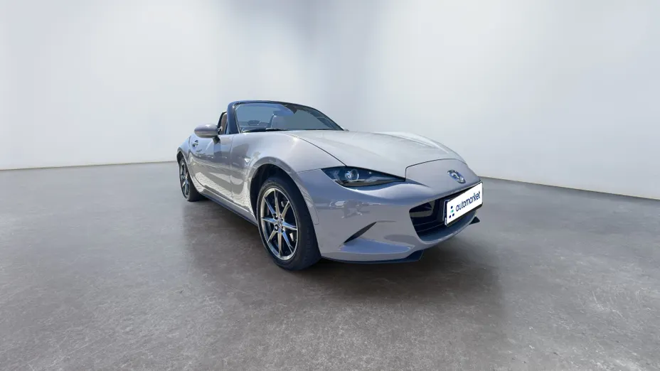 MAZDA MX-5 MX-5 1.5 Kazari