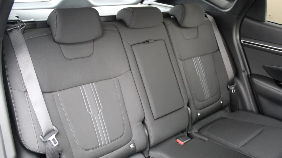 HYUNDAI Tucson Tucson 1.6 T-GDi HEV Smart 2WD