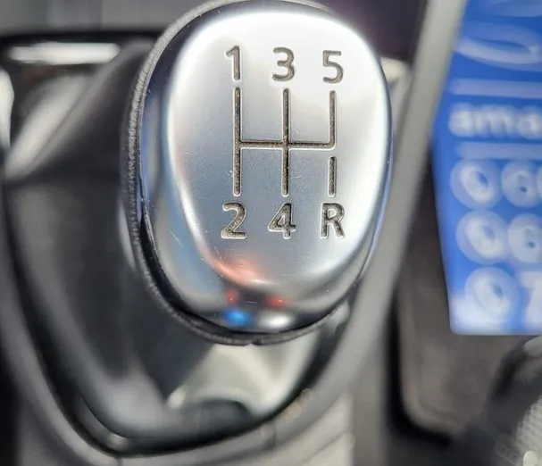 RENAULT Clio -