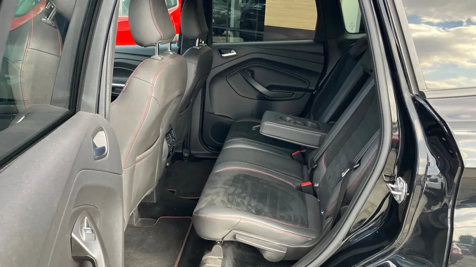 FORD Kuga Kuga 1.5 EcoBoost FWD ST-Line ASS