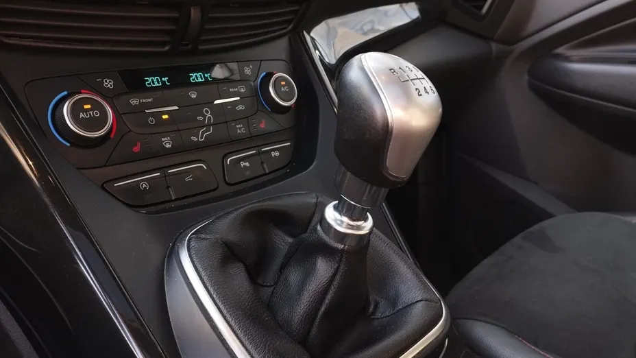 FORD Kuga Kuga 2.0 TDCi AWD ST-Line Black