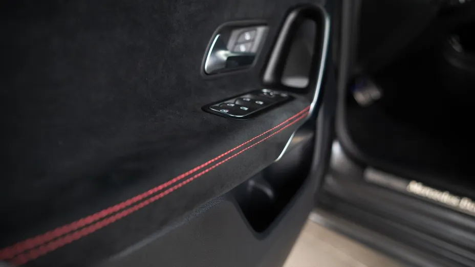 MERCEDES-BENZ A Klasa A 200 AMG Line 7G-DCT