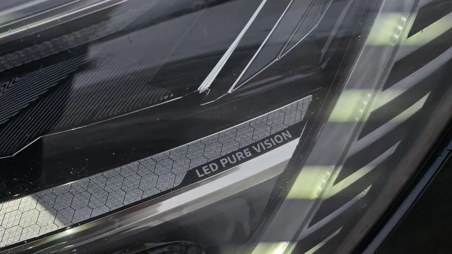 RENAULT Megane Megane 1.3 TCe FAP Intens EDC