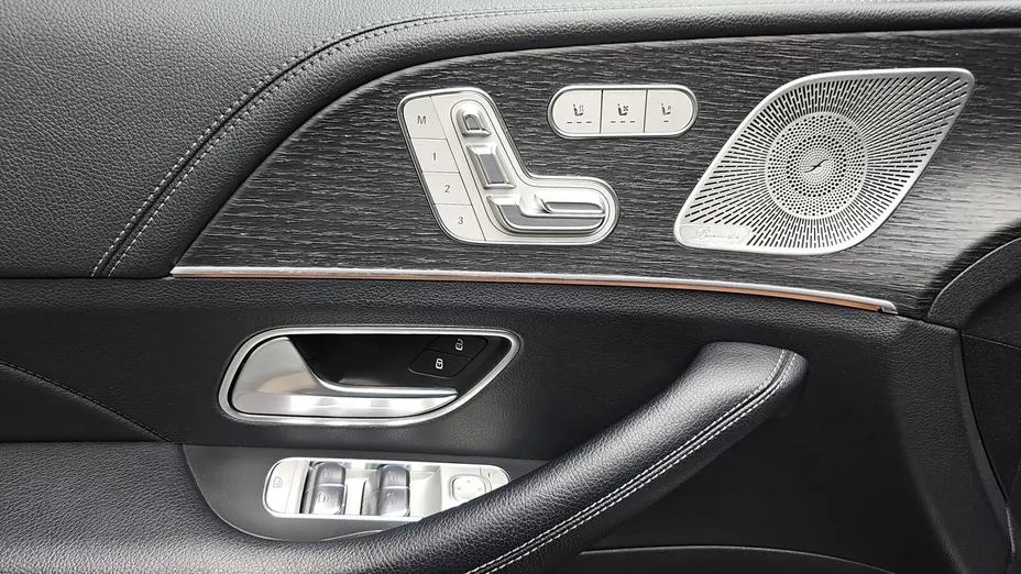 MERCEDES-BENZ GL GLS 400 d 4-Matic