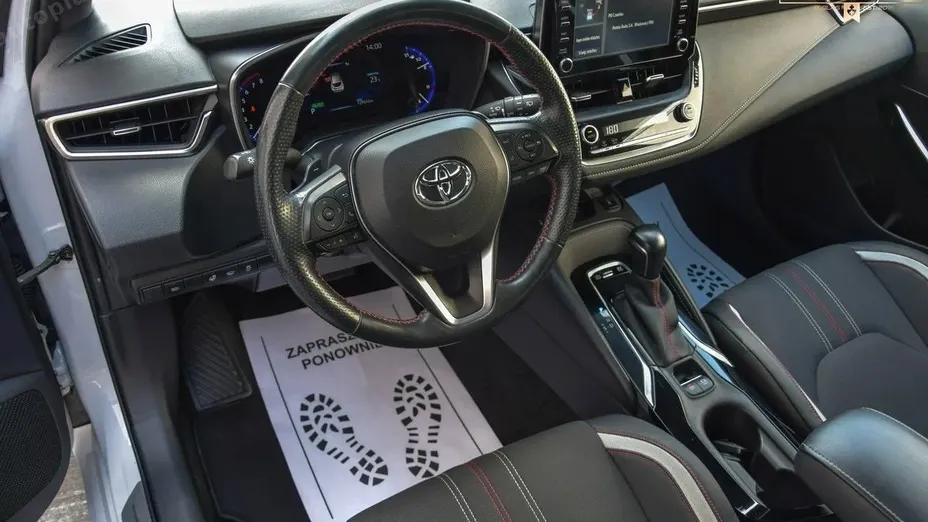 TOYOTA Corolla -
