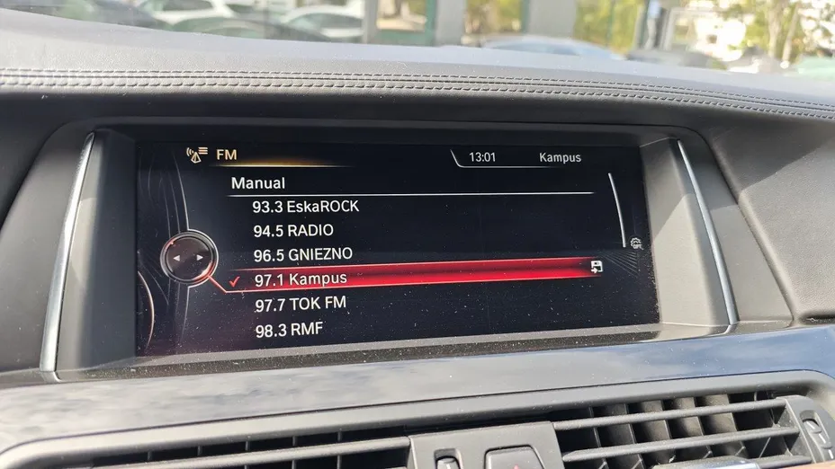 BMW Seria 5 550i xDrive