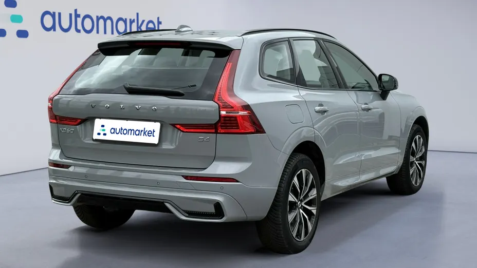 VOLVO XC60 XC60 B4 D AWD Plus Dark aut
