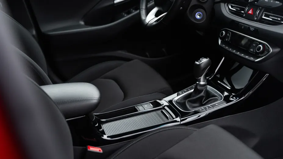 HYUNDAI i30 i30 1.5 T-GDI 48V Smart