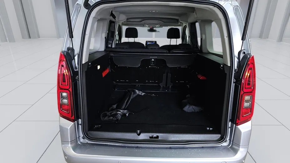 TOYOTA Proace City Verso Proace City Verso Long 1.5 D-4D Business