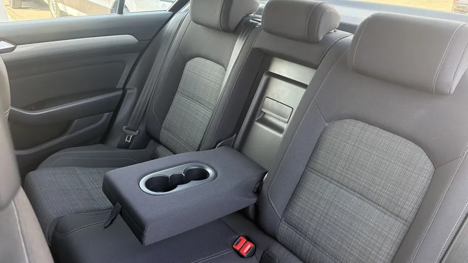 VOLKSWAGEN Passat Passat 2.0 TSI Business DSG