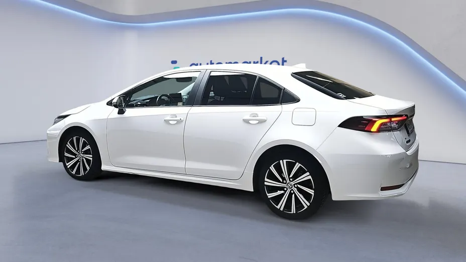 TOYOTA Corolla Corolla 1.5 Comfort MS