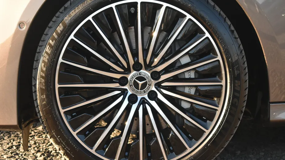 MERCEDES-BENZ E Klasa E 220 d mHEV 4-Matic AMG 9G-Tronic Nowy