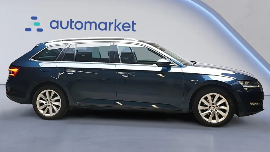SKODA Superb Superb 2.0 TDI SCR Ambition