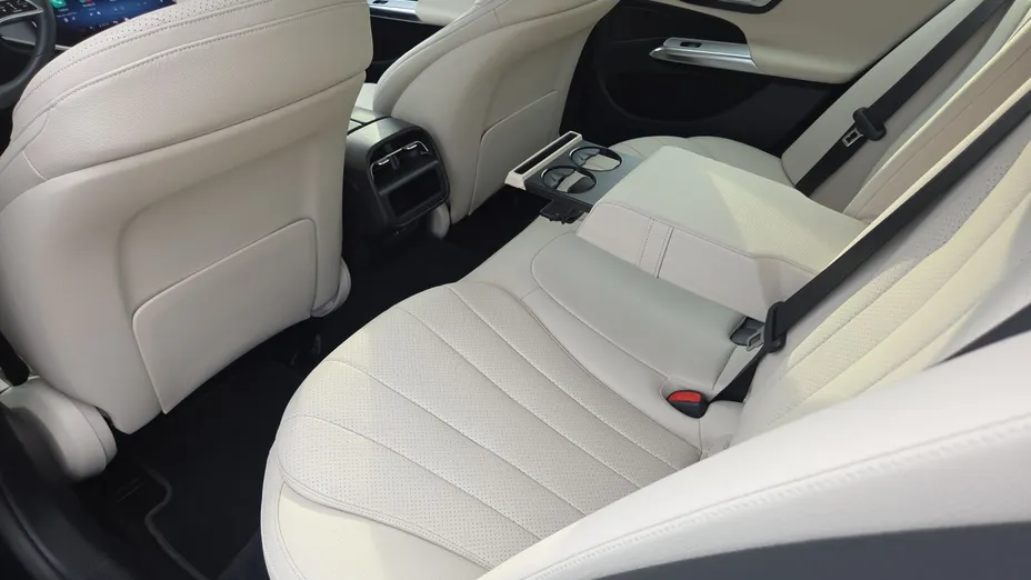 MERCEDES-BENZ E Klasa E 220 d mHEV 4-Matic Avantgarde 9G-Tronic