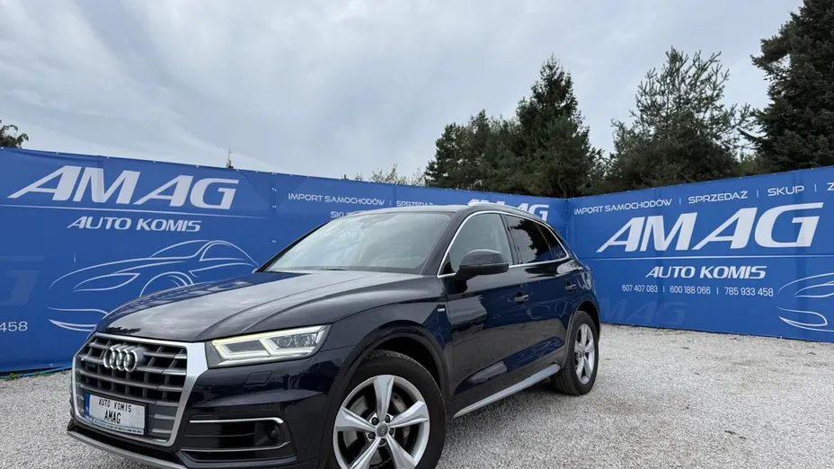 AUDI Q5 -