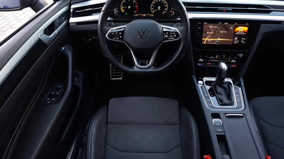VOLKSWAGEN Arteon Arteon 2.0 TDI 4Motion R-Line DSG