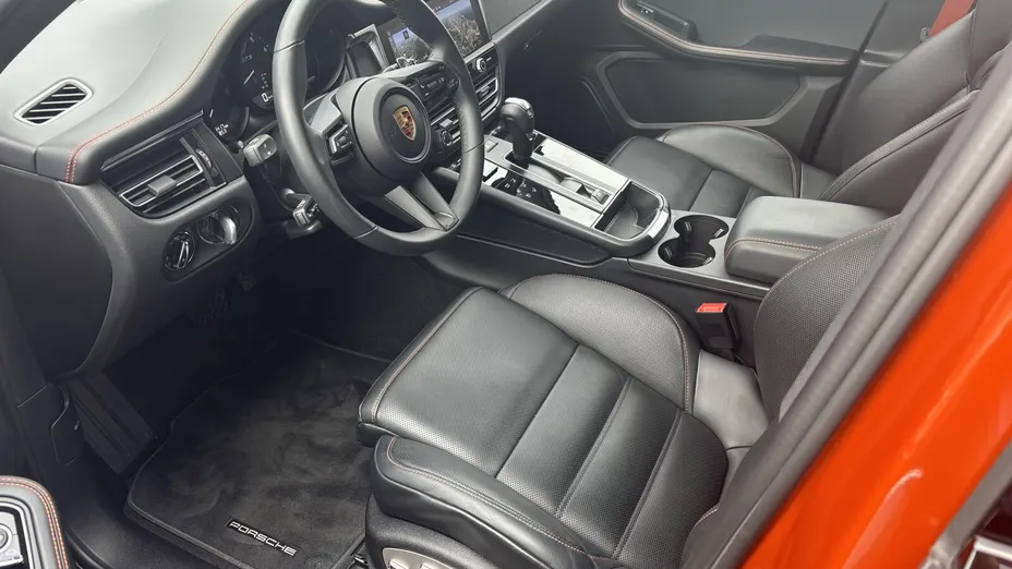 PORSCHE Macan Macan GTS