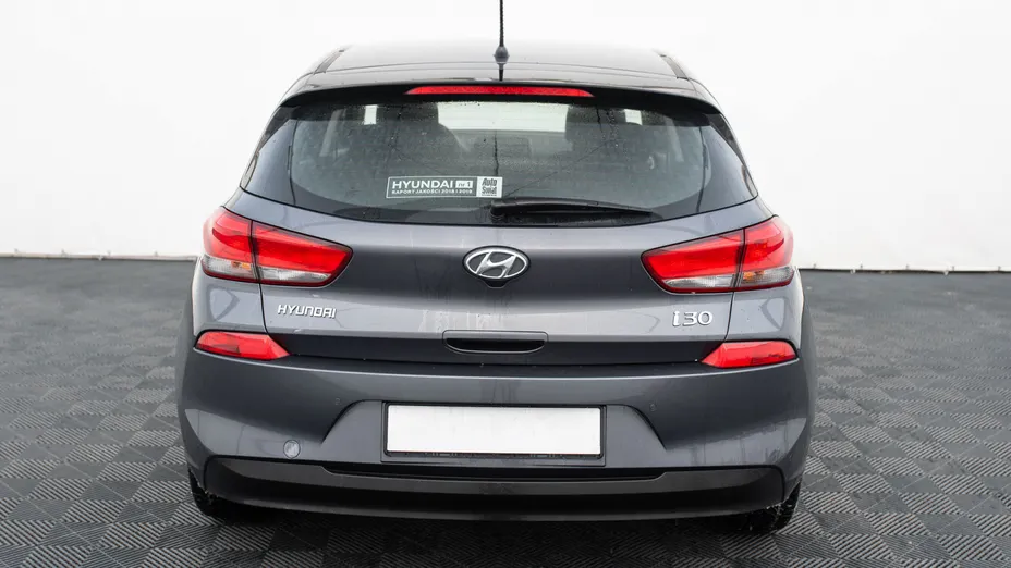 HYUNDAI i30 i30 1.4 Classic +