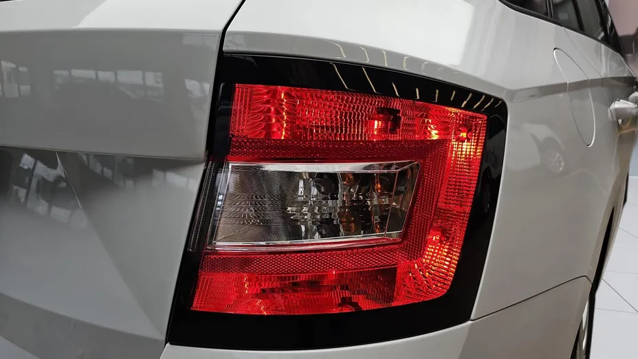 SKODA Fabia Fabia 1.0 TSI Ambition