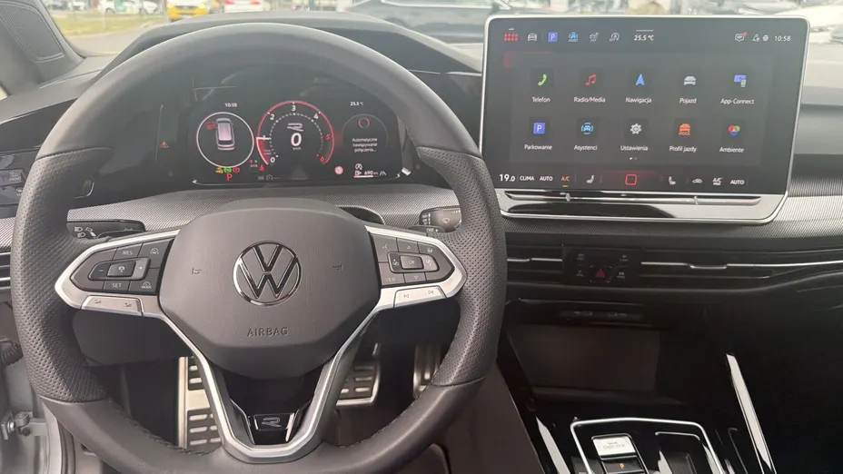 VOLKSWAGEN Golf Golf VIII 2.0 TDI R-Line DSG