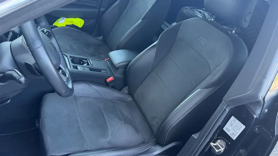VOLKSWAGEN Arteon -