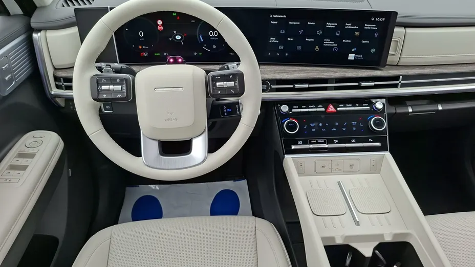 HYUNDAI Santa Fe -