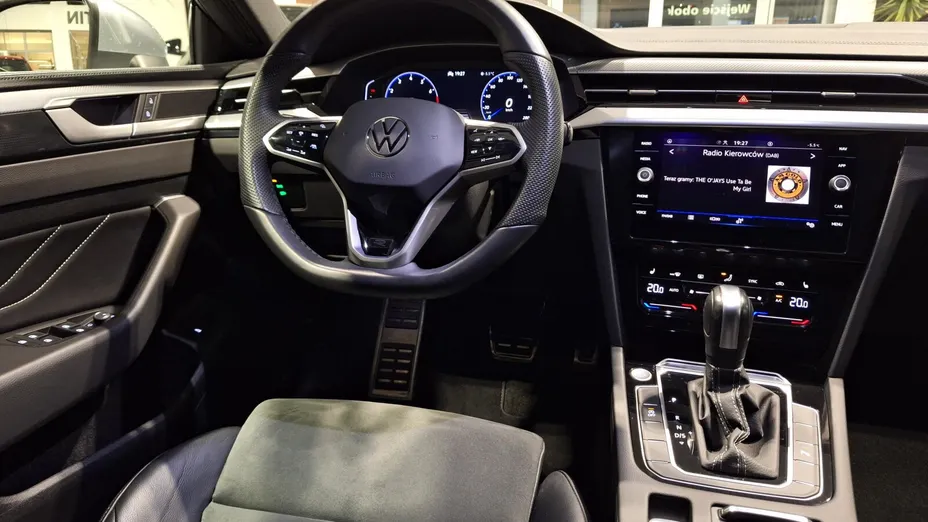 VOLKSWAGEN Arteon Arteon 2.0 TSI R-Line DSG