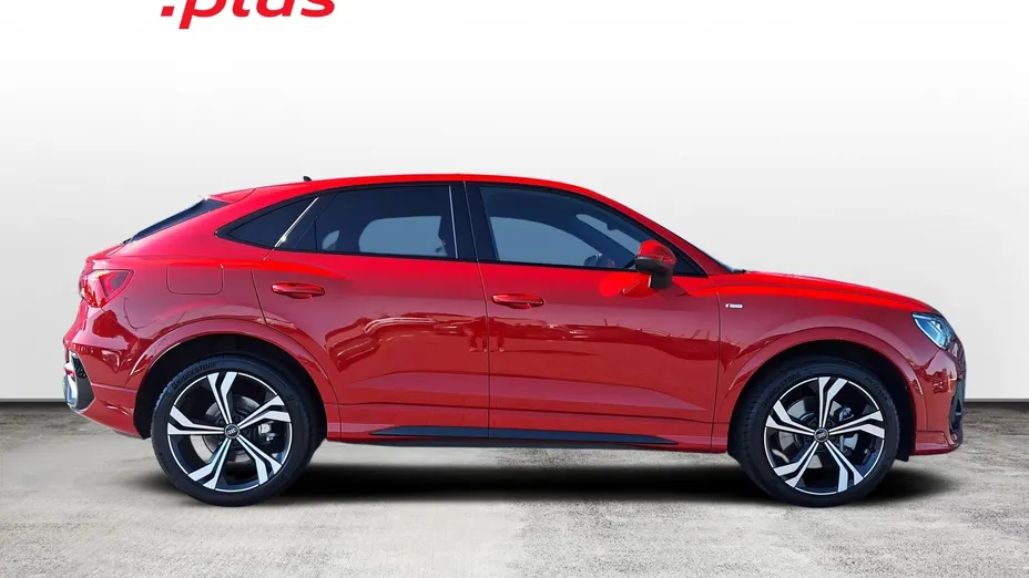 AUDI Q3 Sportback -