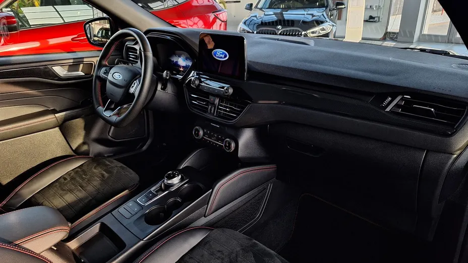 FORD Kuga Kuga 2.5 FHEV FWD ST-Line X